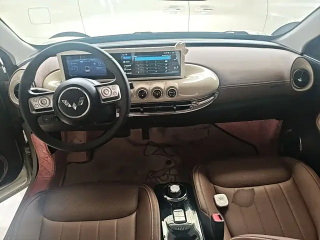 Wuling Bingo — Фото автомобиля 9