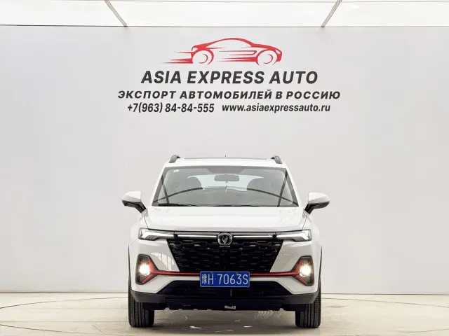 Changan CS35 Plus — Фото автомобиля 2