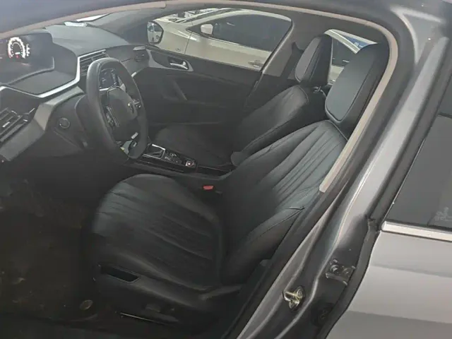 Peugeot 408 — Фото автомобиля 14
