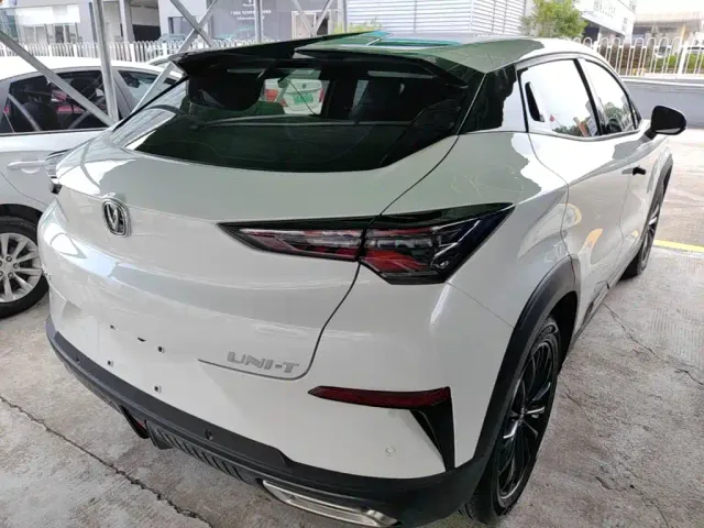 Changan UNI-T — Фото автомобиля 6