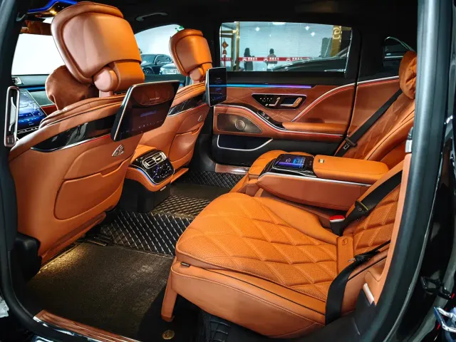 Mercedes-Benz Maybach S-Class — Фото автомобиля 8