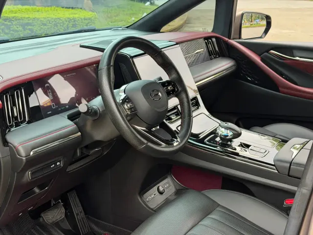 GAC Trumpchi M8 — Фото автомобиля 8