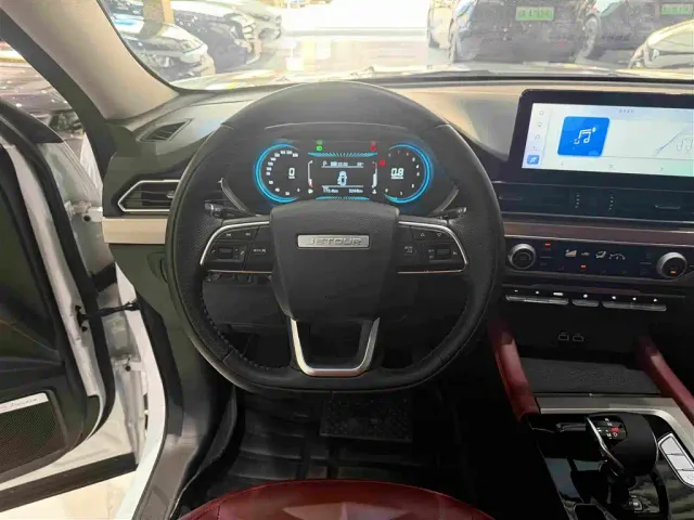 Jetour X70 — Фото автомобиля 14