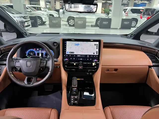 Toyota Vellfire — Фото автомобиля 15