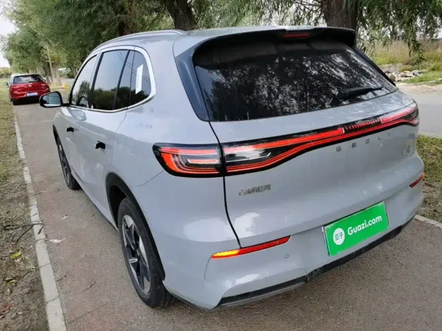 Geely Galaxy E5 — Фото автомобиля 4