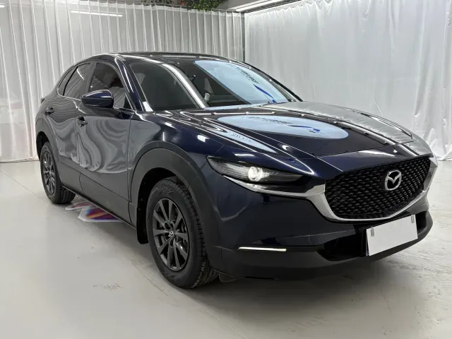 Mazda CX-30 — Фото автомобиля 3