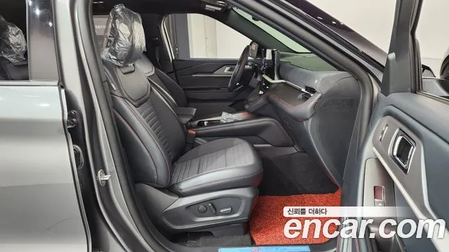 Ford Explorer Explorer 6 поколение 2.3 ST-Line 4WD — Фото автомобиля 25