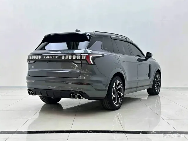 Lynk & Co 09 EM-P — Фото автомобиля 3