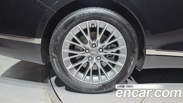 Genesis G80 RG3 — Фото автомобиля 5
