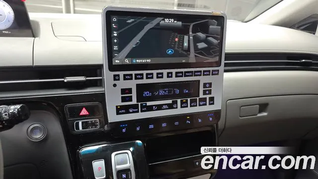Hyundai Staria — Фото автомобиля 15