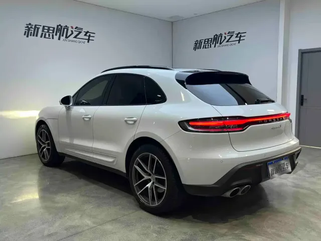Porsche Macan — Фото автомобиля 7