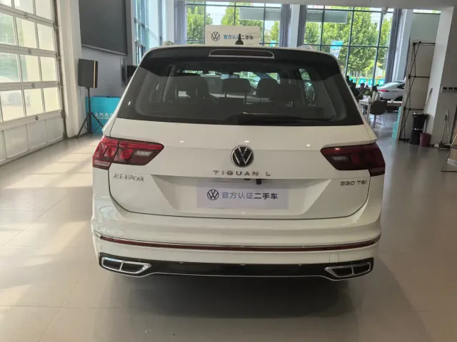 Volkswagen Tiguan L — Фото автомобиля 14