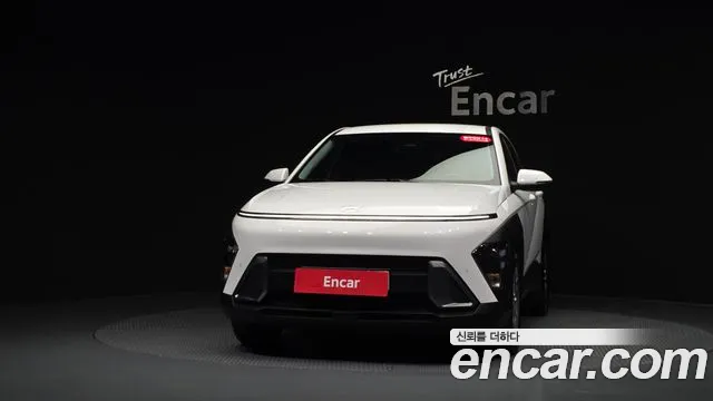 Hyundai Kona SX2 — Фото автомобиля 3