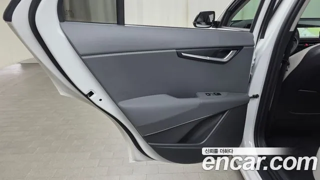 Kia Niro The All New — Фото автомобиля 14