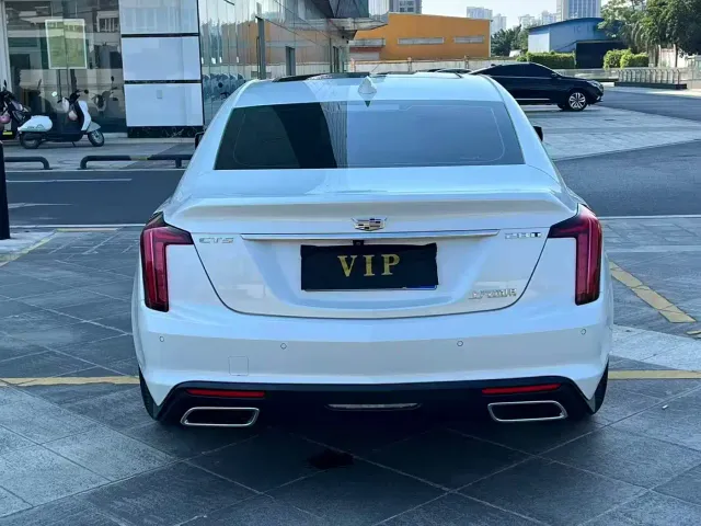 Cadillac CT5 — Фото автомобиля 7