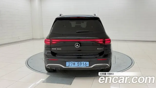 Mercedes-Benz EQB X243 — Фото автомобиля 4