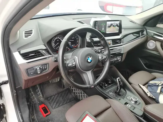 BMW X1 — Фото автомобиля 4