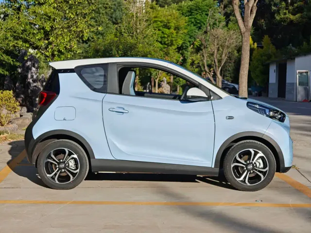 Chery eQ1 — Фото автомобиля 7