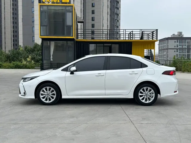 Toyota Corolla — Фото автомобиля 7