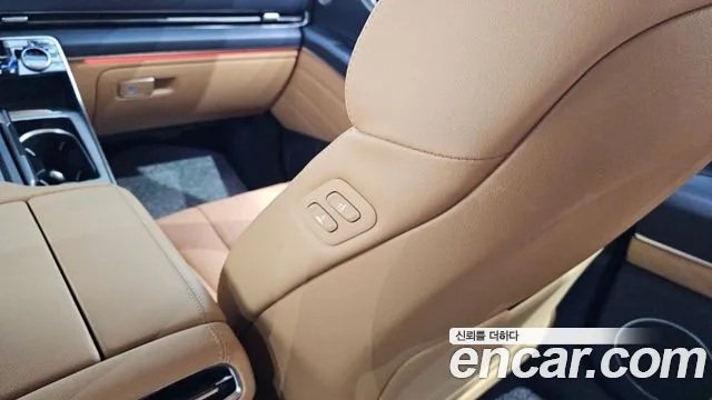 Genesis GV80 — Фото автомобиля 16