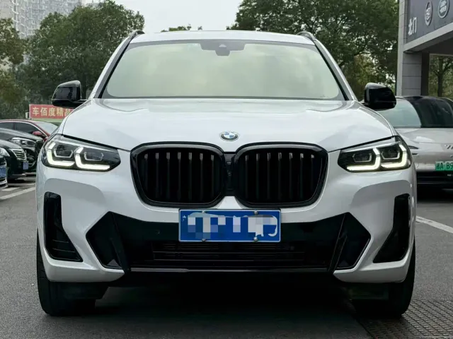 BMW X3 — Фото автомобиля 2