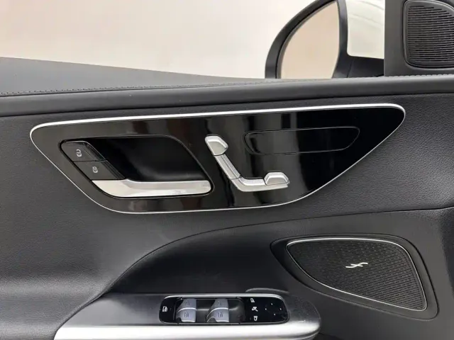 Mercedes-Benz C-Class — Фото автомобиля 15