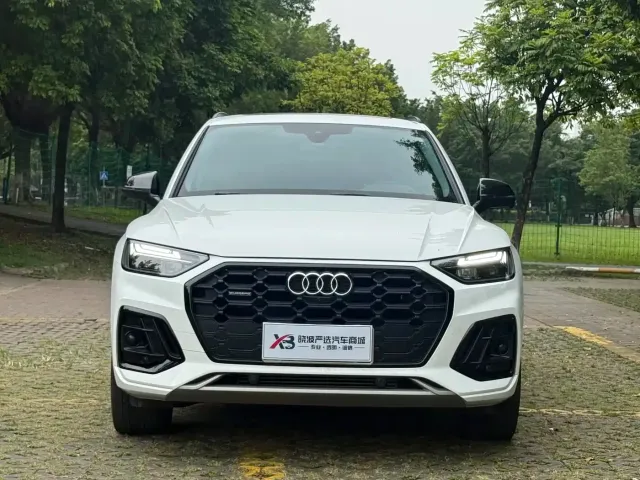 Audi Audi Q5L 2022 45T Luxury Dynamic — Фото автомобиля 2