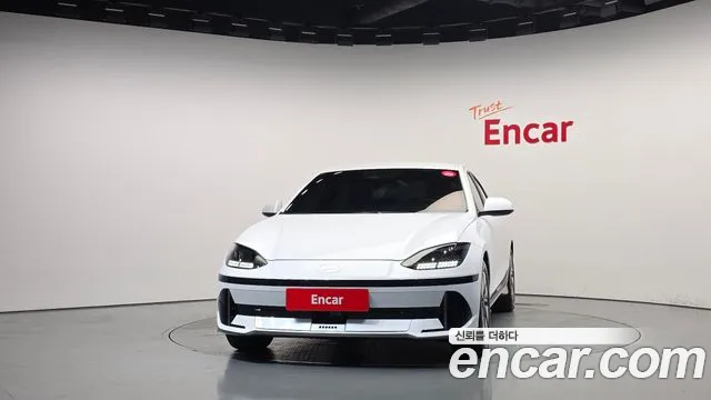 Hyundai Ioniq 6 — Фото автомобиля 3