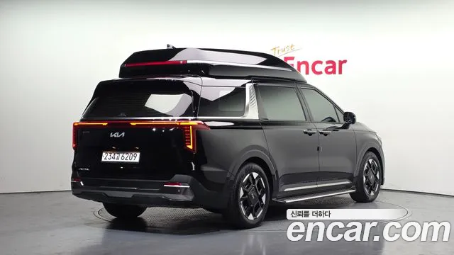 Kia Canival Новый Carnival 4 поколение Бензин 9 мест Hi-Limousine — Фото автомобиля 2