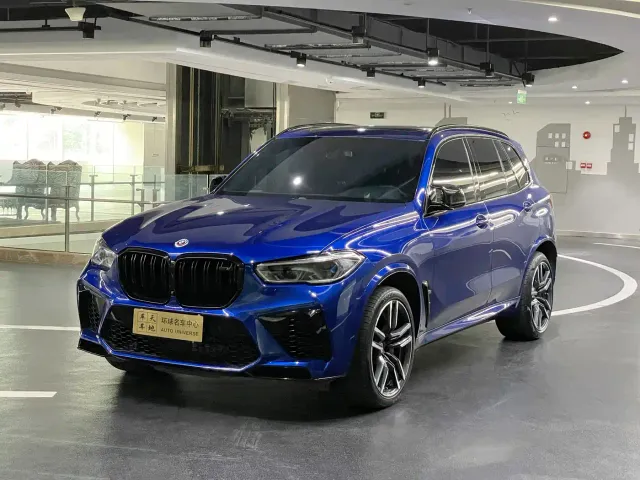 BMW X5 M — Фото автомобиля 2