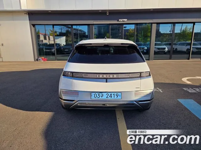 Hyundai Ioniq 5 — Фото автомобиля 3