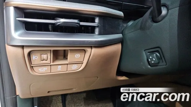 Hyundai Grandeur GN7 — Фото автомобиля 16