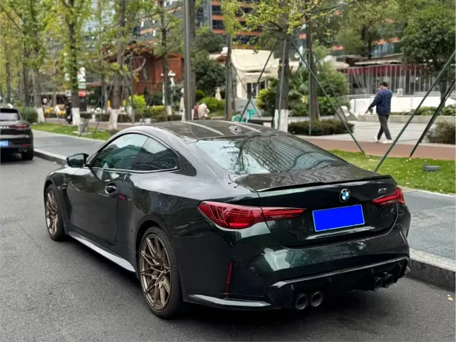 BMW M4 — Фото автомобиля 6