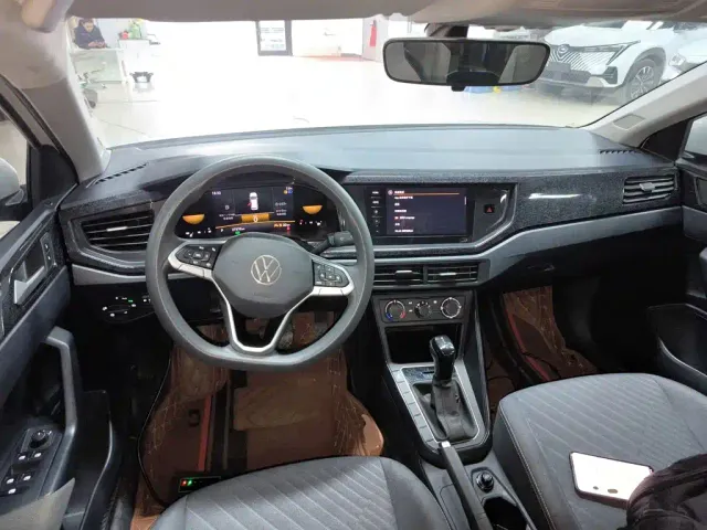 Volkswagen Lavida — Фото автомобиля 9