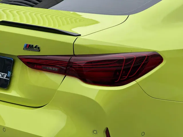 BMW M4 — Фото автомобиля 21