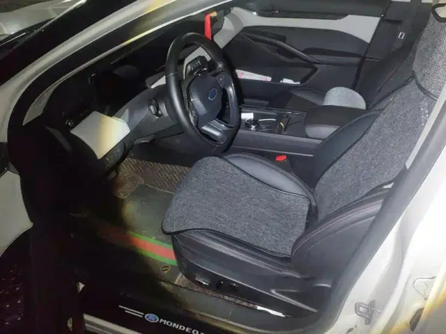 Ford Mondeo — Фото автомобиля 9