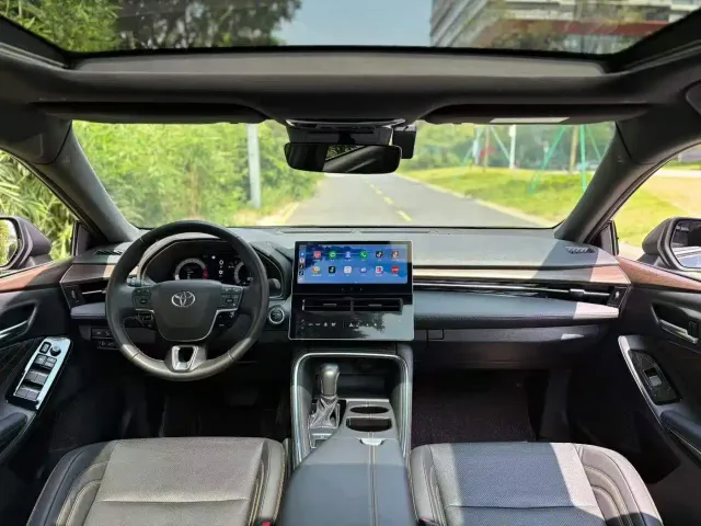 Toyota Avalon — Фото автомобиля 4