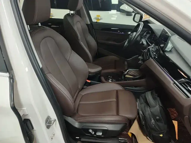 BMW X1 — Фото автомобиля 24