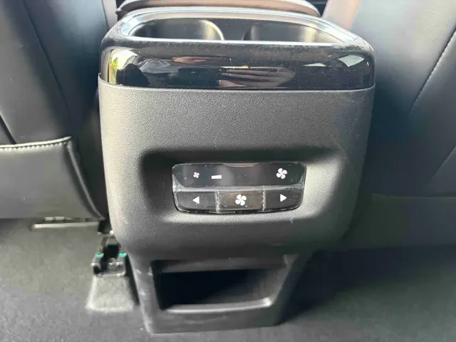 Wuling Starlight 730 — Фото автомобиля 14