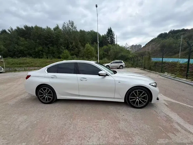 BMW 3 Series — Фото автомобиля 3