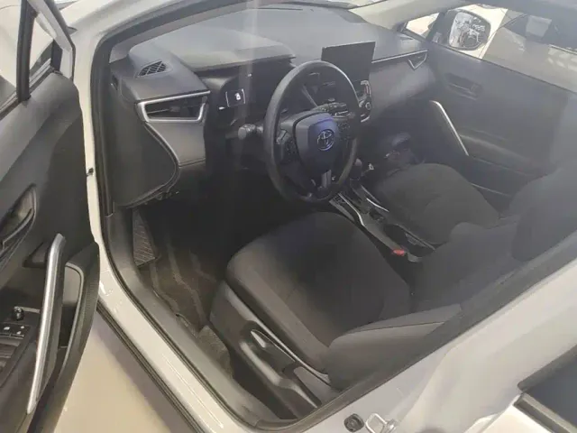 Toyota Corolla Cross — Фото автомобиля 15
