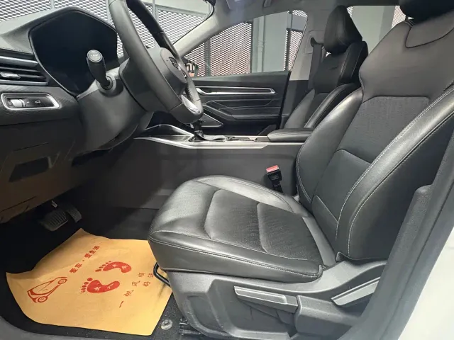 Geely Emgrand — Фото автомобиля 4