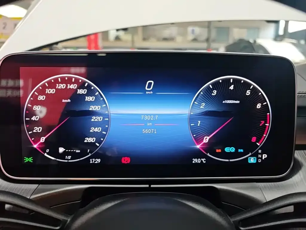 Mercedes-Benz Mercedes-Benz C-Class 2022 C 200 L Sport Version — Фото автомобиля 11