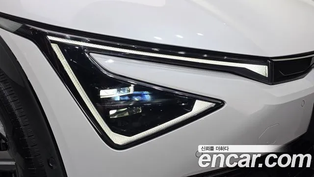 Kia EV6 — Фото автомобиля 7