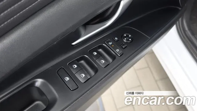 Hyundai Avante — Фото автомобиля 28
