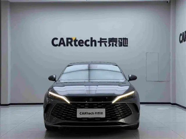 BYD Qin L — Фото автомобиля 8
