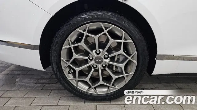 Genesis G80 Бензин 2.5 турбо 2WD — Фото автомобиля 5