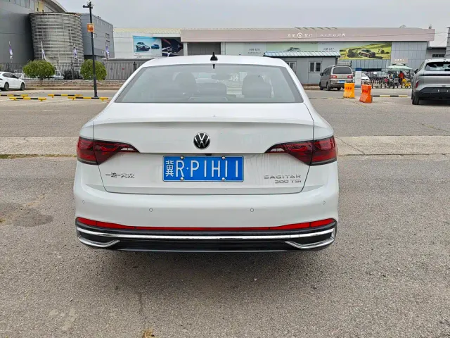 Volkswagen Sagitar — Фото автомобиля 6