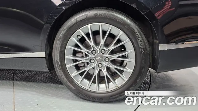 Genesis G80 RG3 — Фото автомобиля 6