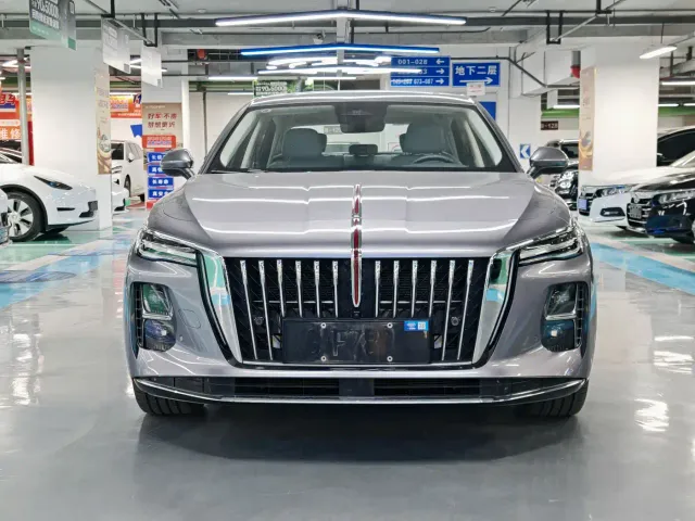 Hongqi H5 PHEV — Фото автомобиля 2